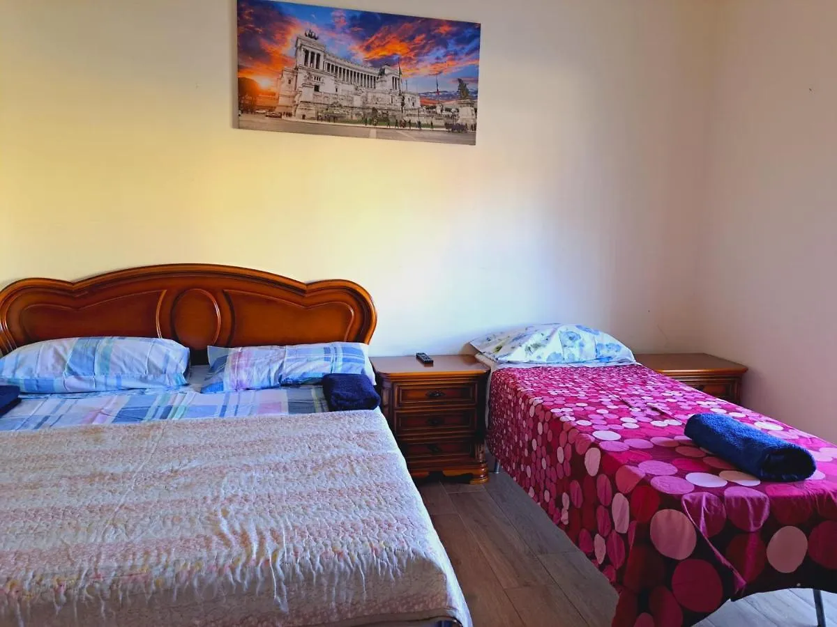 Cozy Rooms Roma Italia