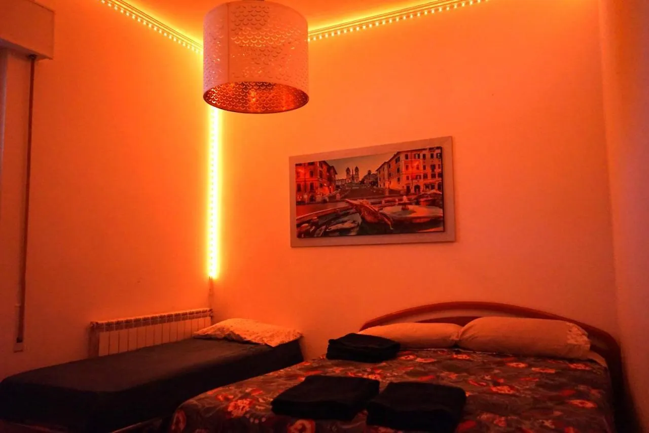 Cozy Rooms Roma Pensión