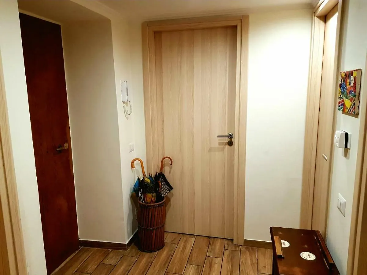** Pensión Cozy Rooms Roma Italia